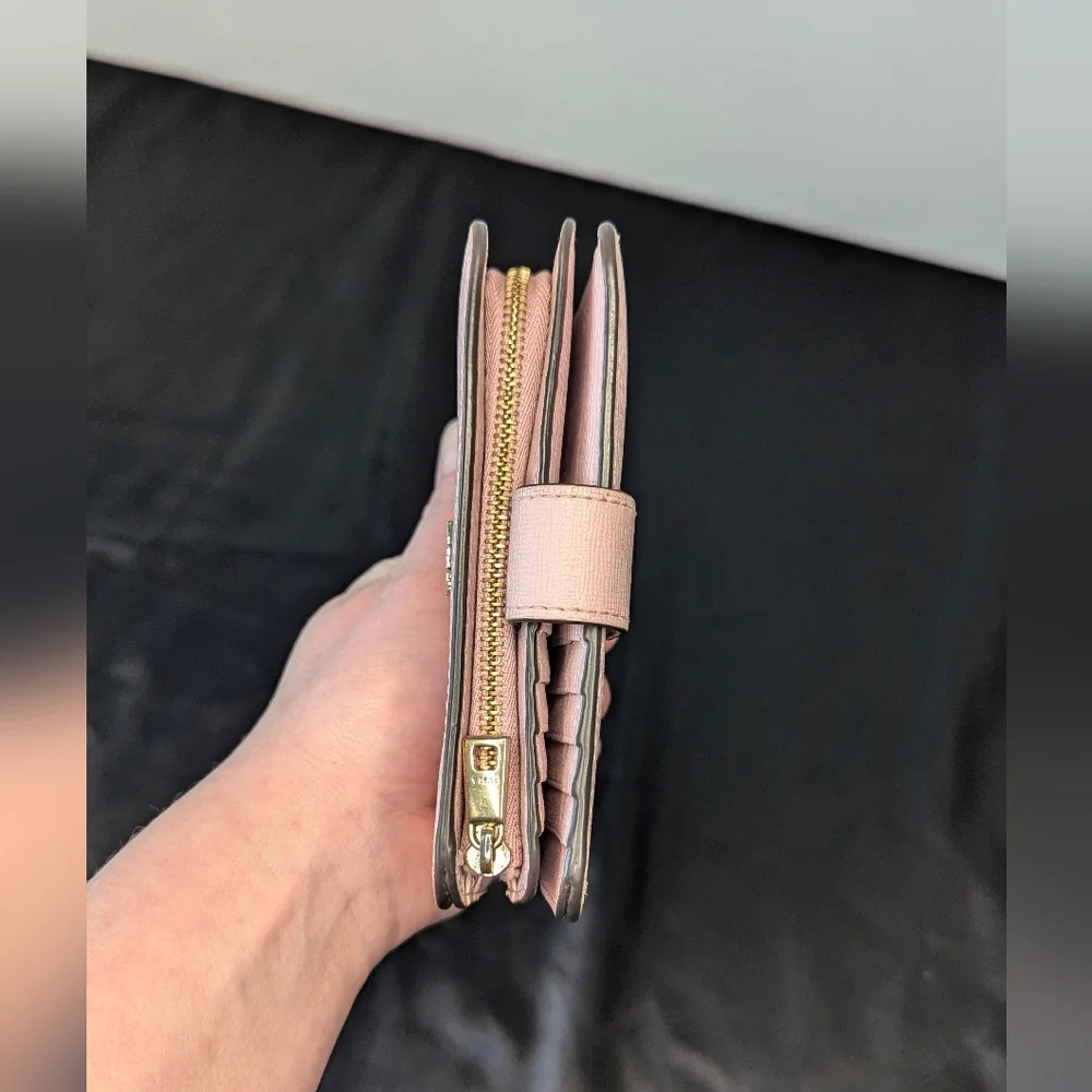 Furla women's wallet pink saffiano leather bifold gold tone hardware GUC w flaws - Picture 8 of 14